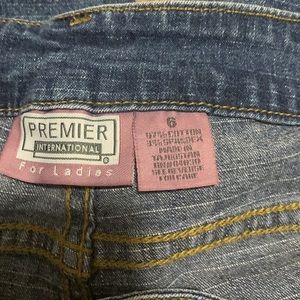 bellbottom jeans